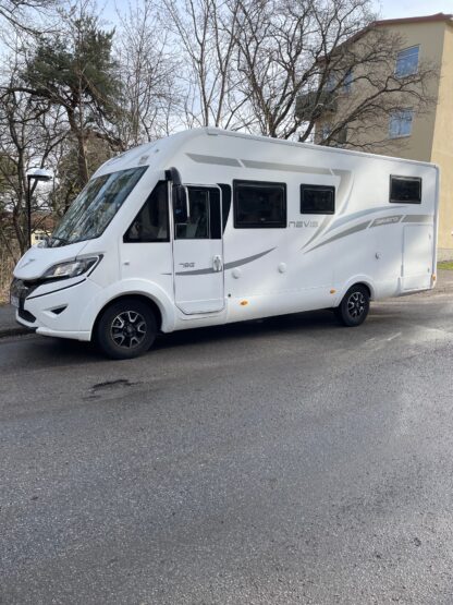 FIAT Mclouise Nevis 73 2017