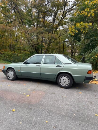 Mercedes W201 190E 2.0 Aut - 1989 - Bild 2